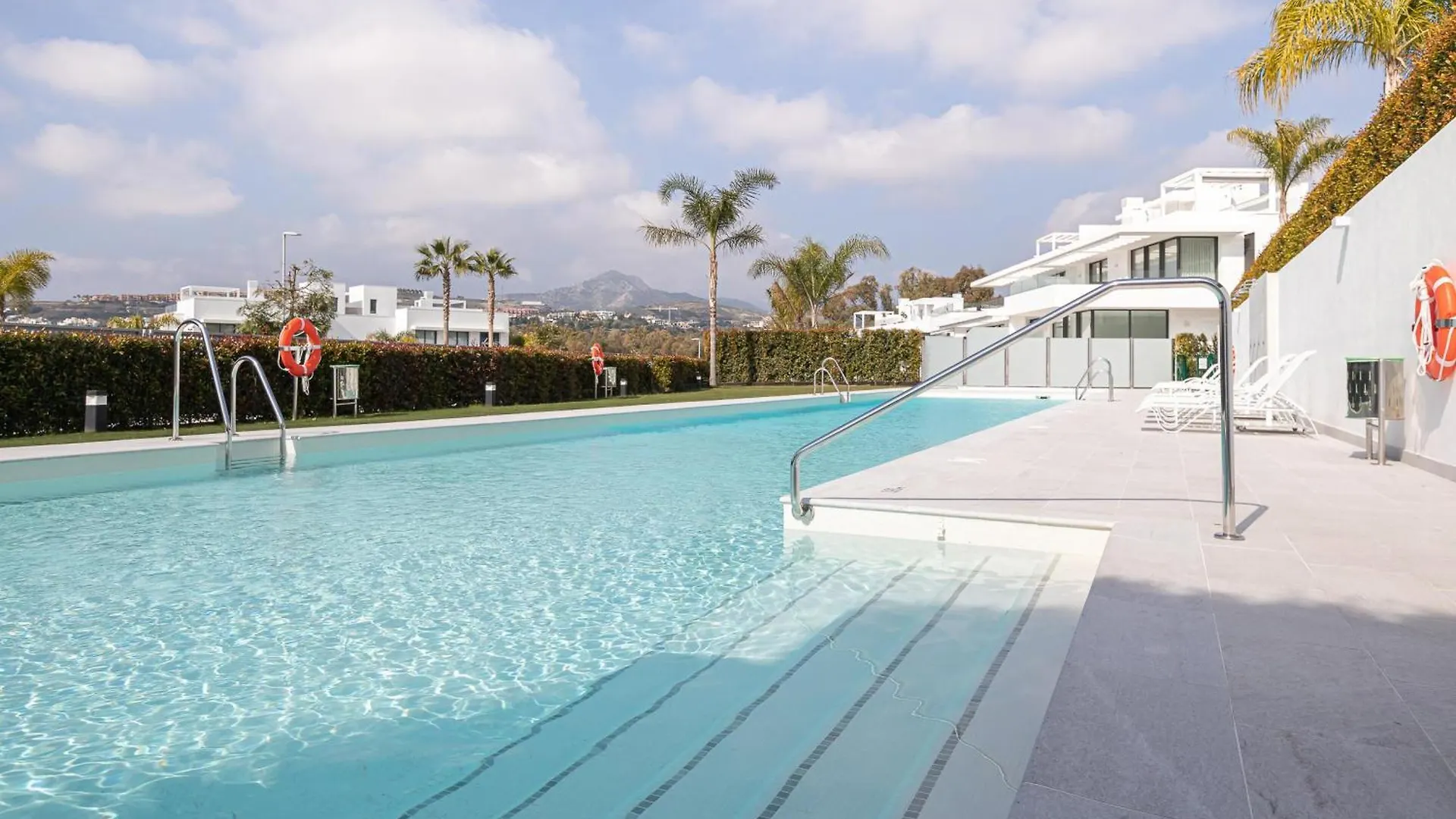 Apartment Marbella Golf With Pool - Happy Rentals Эстепона