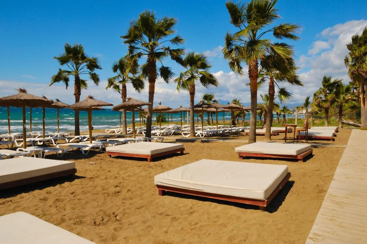 Apartment Marbella Golf With Pool - Happy Rentals Estepona